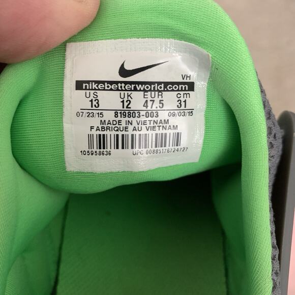 NIKE Darwin Grey / Green Trainer Running Shoes Sneakers Size 13 819803-003 - Picture 2 of 9